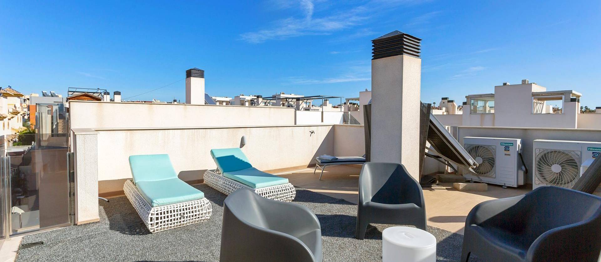 Venta - Villa - Torrevieja - Sector 25