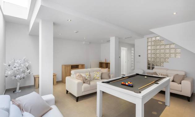 Venta - Villa - Torrevieja - Sector 25