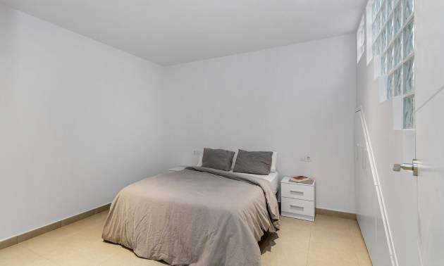 Venta - Villa - Torrevieja - Sector 25