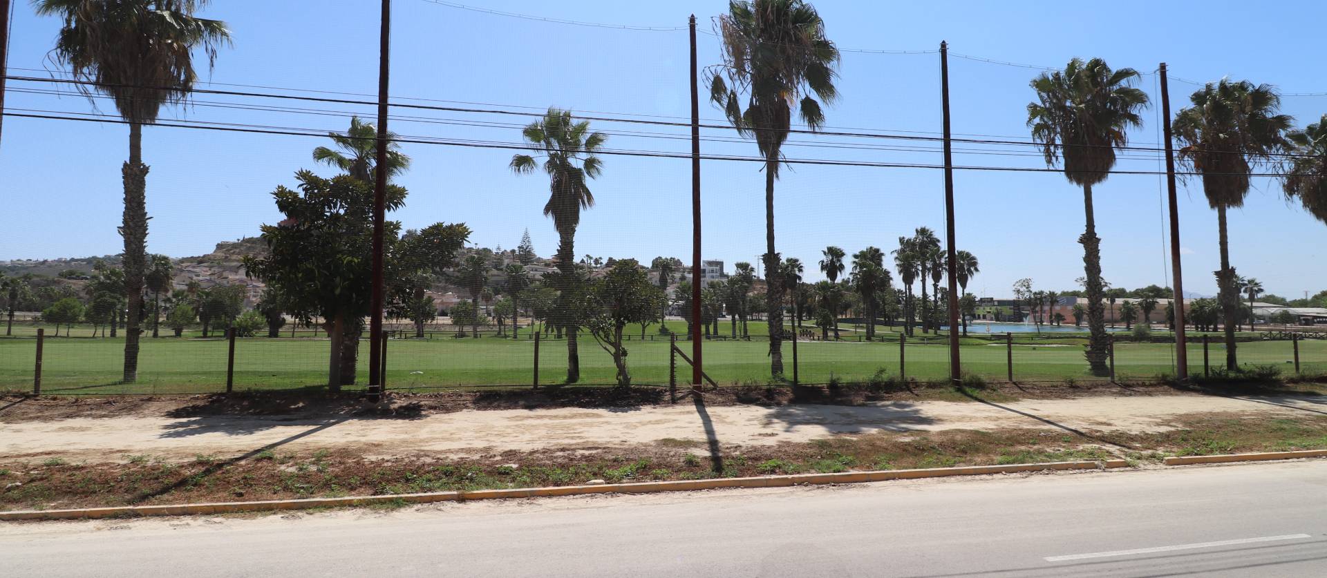 Revente - Commercial - Ciudad Quesada