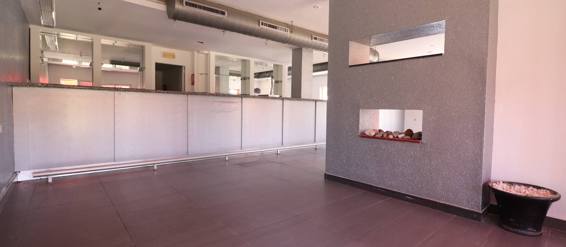 Revente - Commercial - Ciudad Quesada