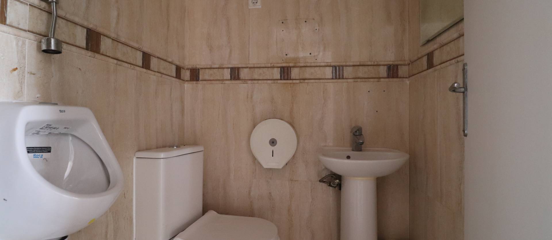 Revente - Commercial - Ciudad Quesada