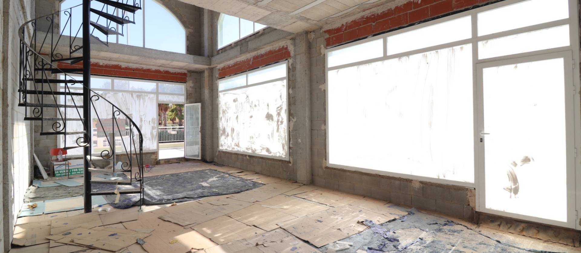 Sale - Commercial - Benimar