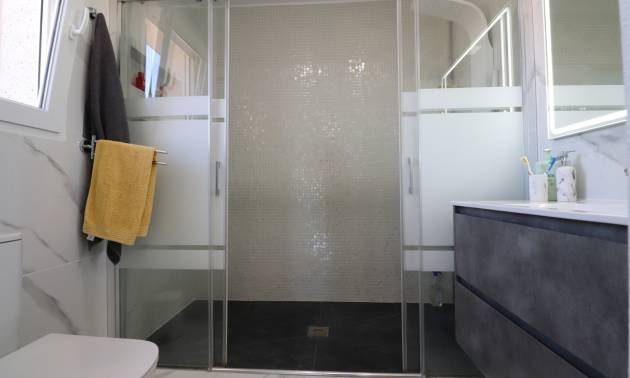 Bestaande woningen - Villa - Algorfa