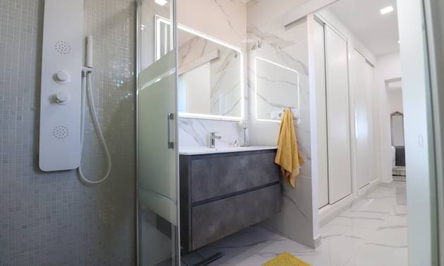 Bestaande woningen - Villa - Algorfa