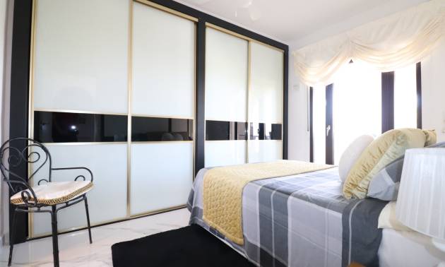 Bestaande woningen - Villa - Algorfa