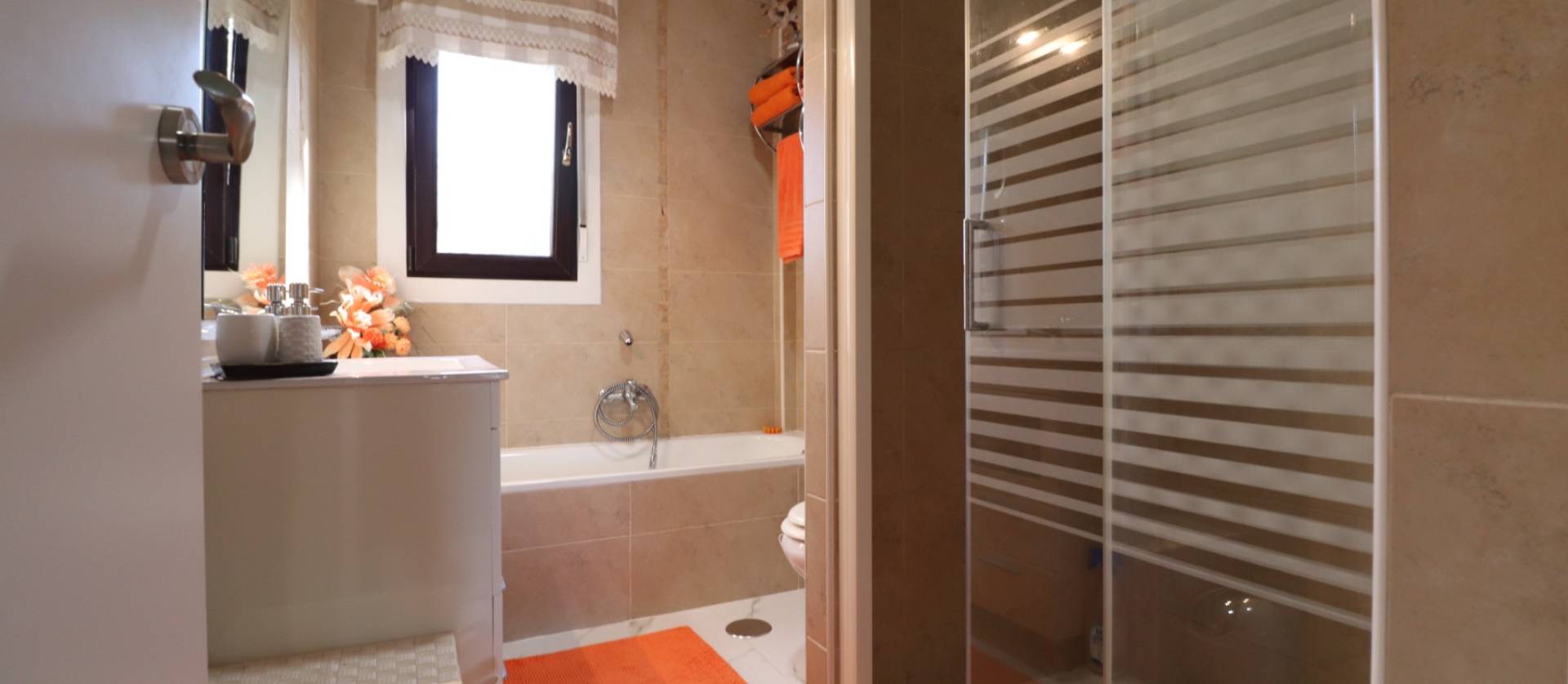 Bestaande woningen - Villa - Algorfa