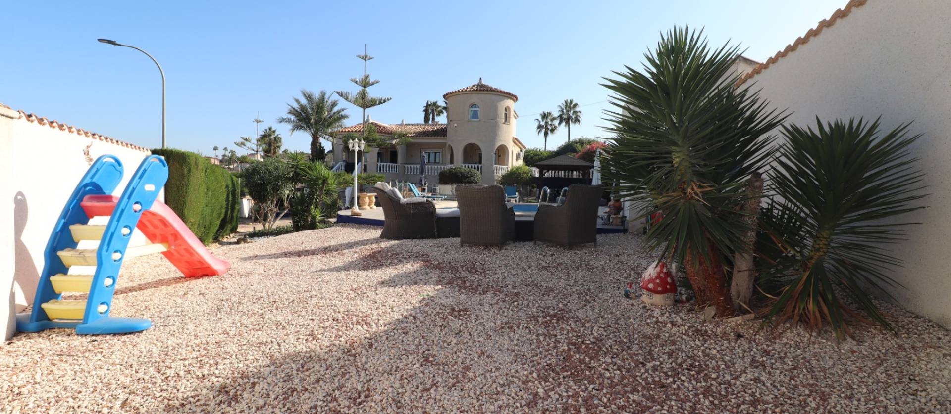 Bestaande woningen - Villa - Algorfa