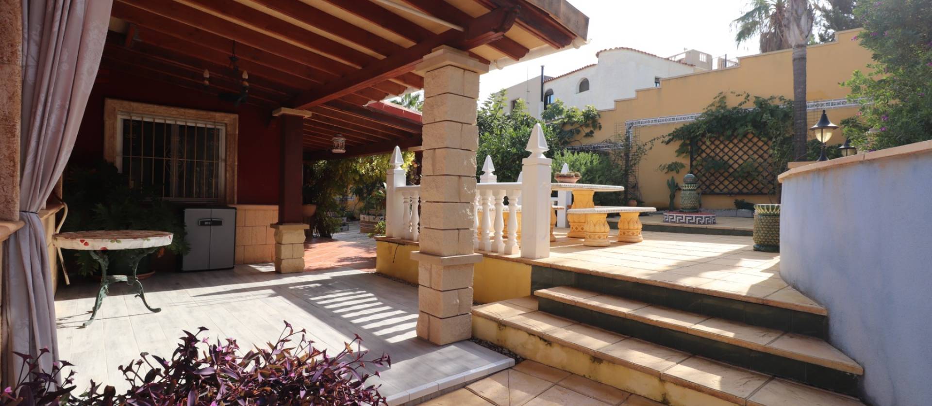 Bestaande woningen - Villa - Algorfa