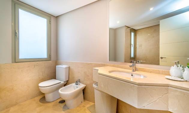 Revente - Apartment - Las Colinas Golf Resort