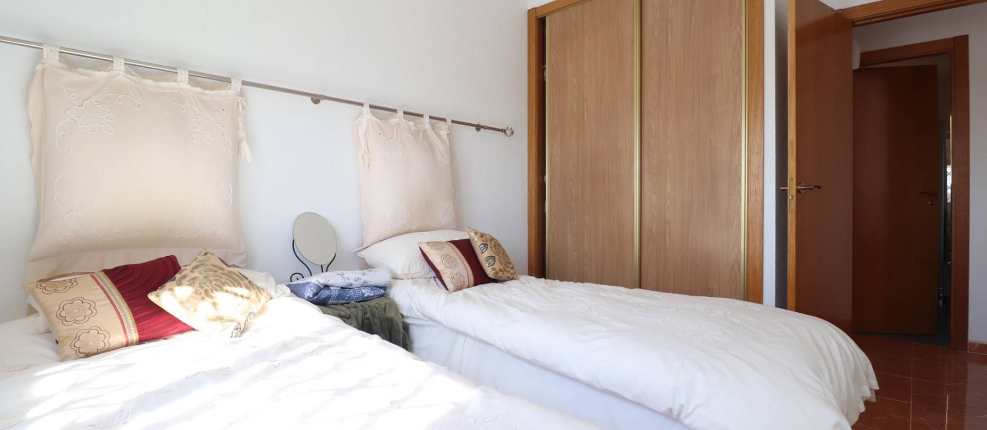 Revente - Apartment - Rafal