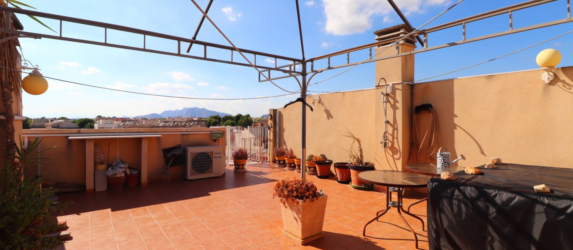 Revente - Apartment - Rafal