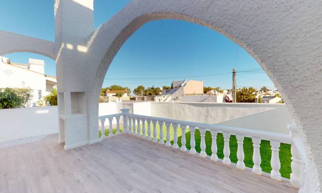 Sale - Bungalow - Orihuela Costa