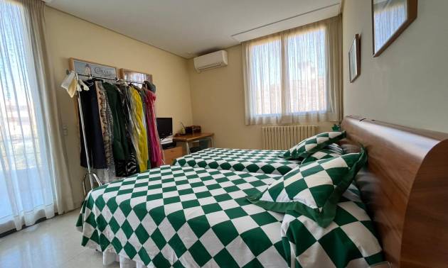 Bestaande woningen - Villa - Orihuela Costa