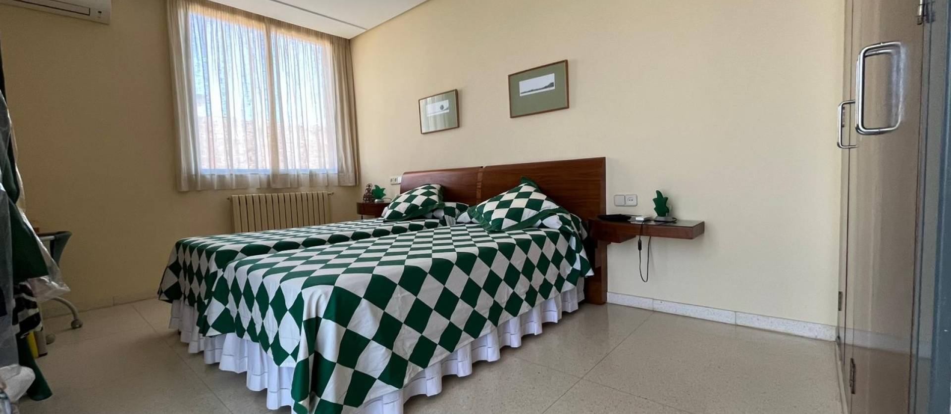 Bestaande woningen - Villa - Orihuela Costa