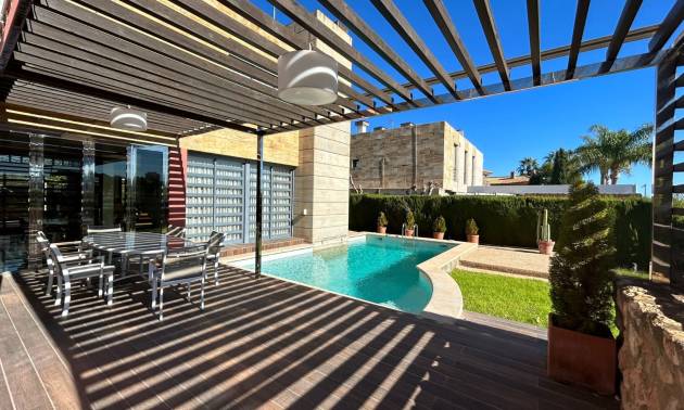 Bestaande woningen - Villa - Orihuela Costa