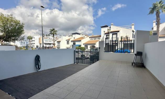 Bestaande woningen - Appartment - Orihuela Costa - Villamartín