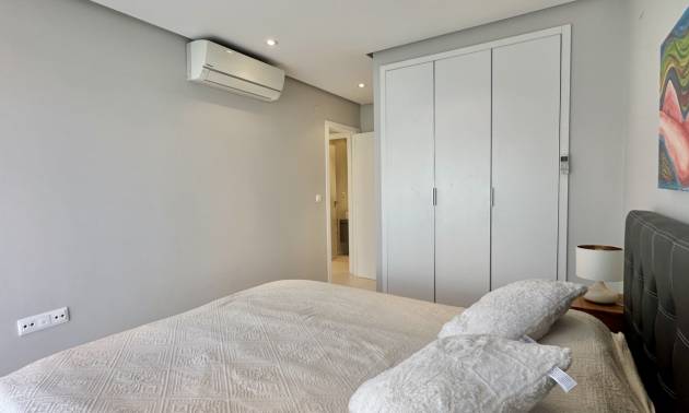 Bestaande woningen - Appartment - Orihuela Costa - Villamartín