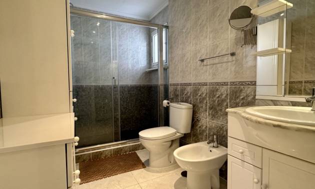 Bestaande woningen - Villa - Orihuela Costa - Los Altos