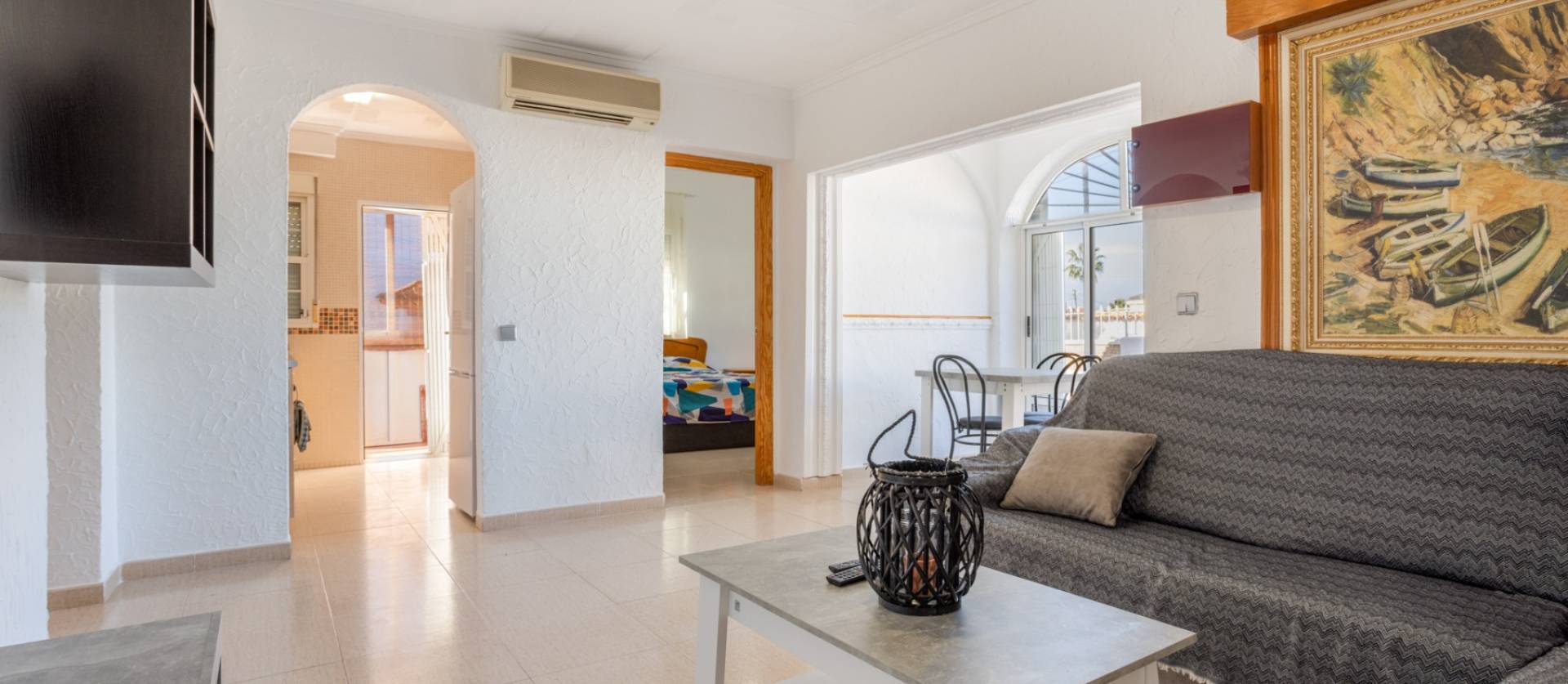 Sale - Villa - Torrevieja - Urbanización San Luis