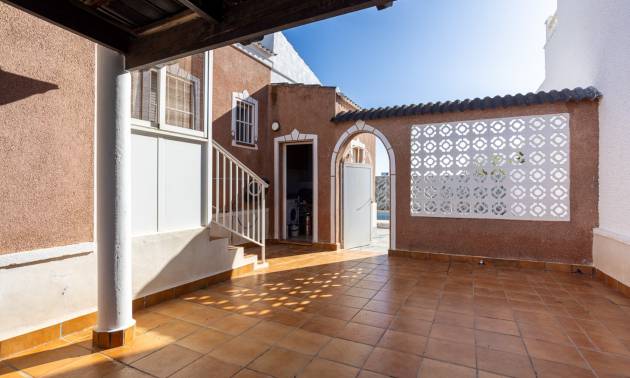 Sale - Villa - Torrevieja - Urbanización San Luis