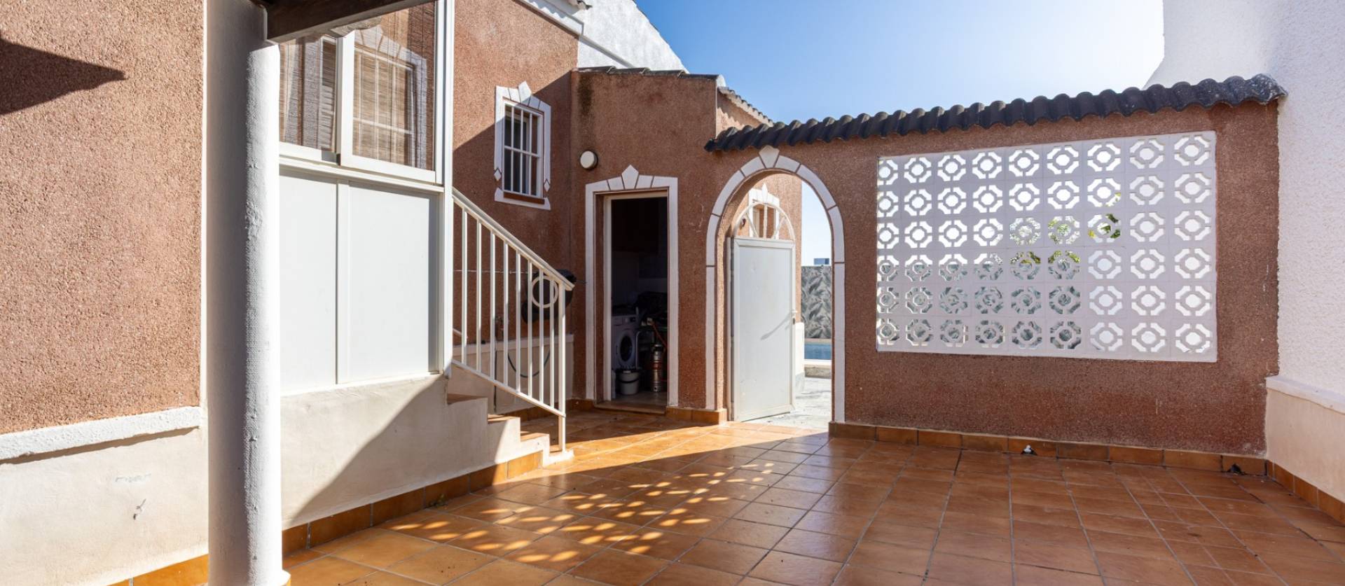 Sale - Villa - Torrevieja - Urbanización San Luis