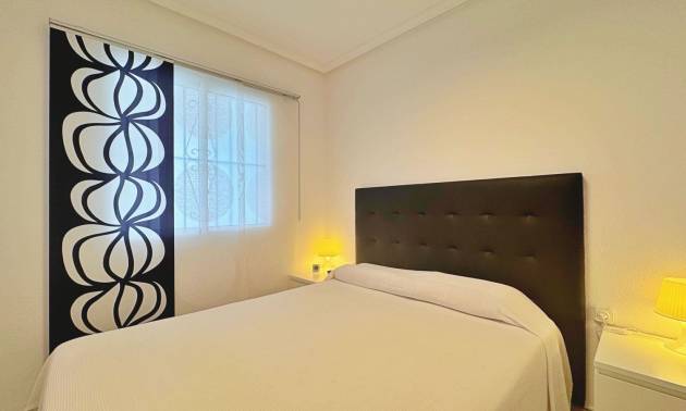 Venta - Apartment - Torrevieja - La Mata