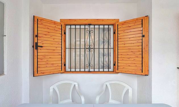 Venta - Apartment - Torrevieja - La Mata