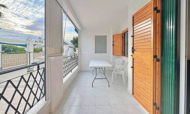 Venta - Apartment - Torrevieja - La Mata