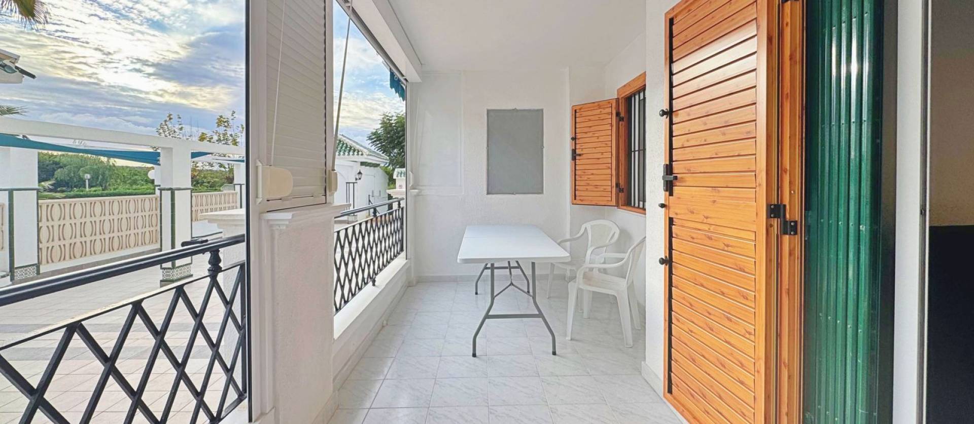 Venta - Apartment - Torrevieja - La Mata