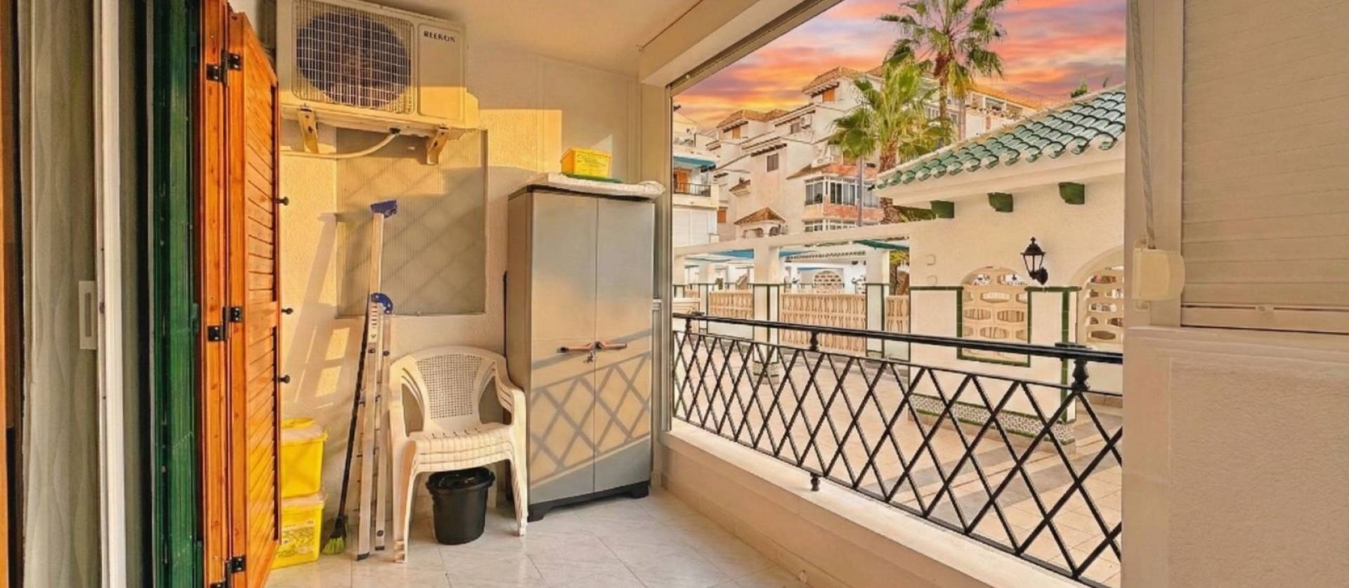 Venta - Apartment - Torrevieja - La Mata