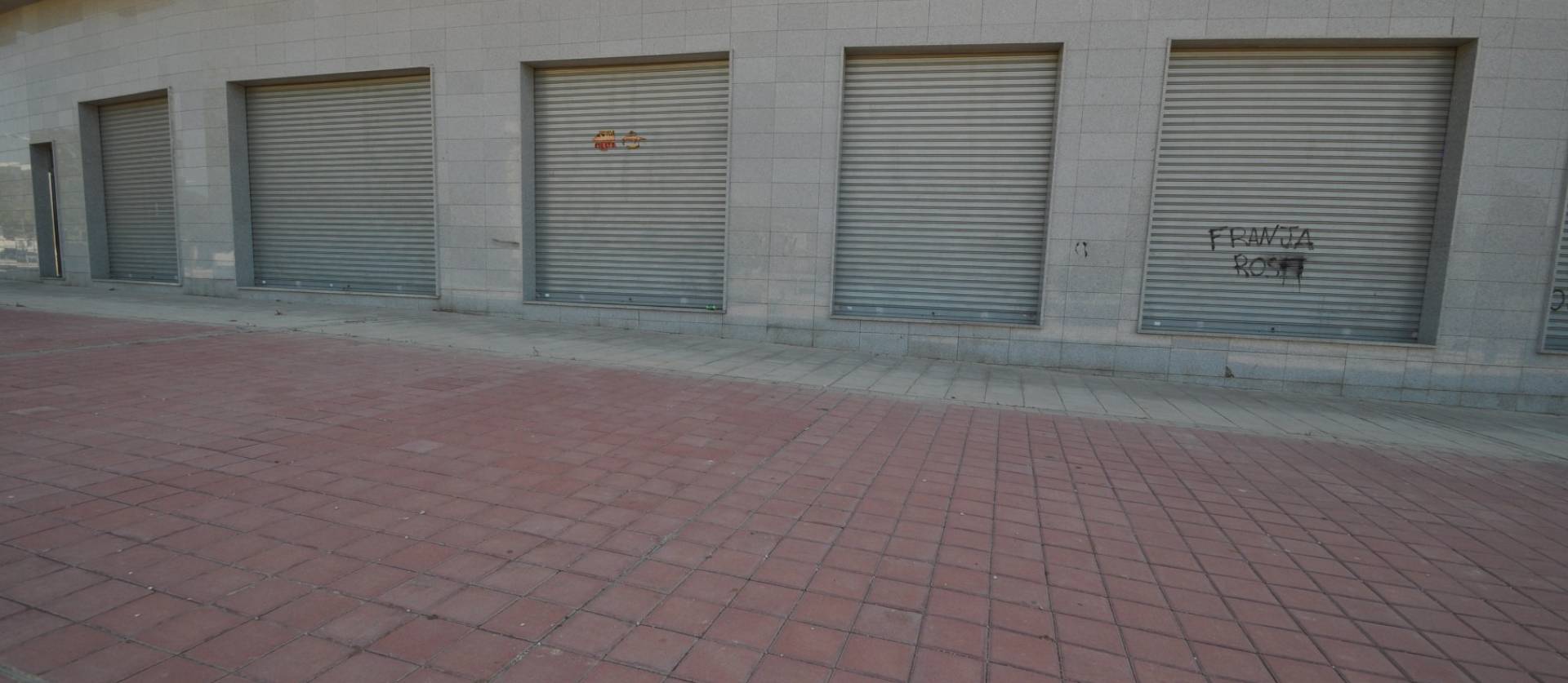 Bestaande woningen - Commercieel - Elda