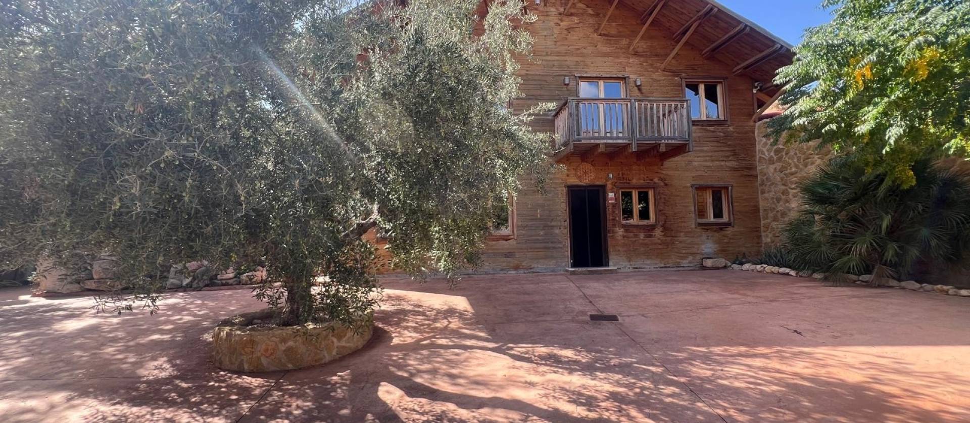 Revente - Commercial - Abanilla