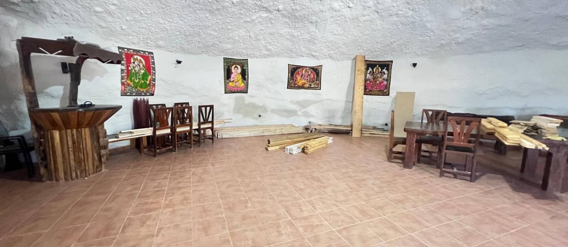 Revente - Commercial - Abanilla