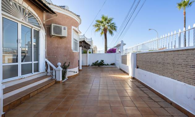 Bestaande woningen - Villa - Torrevieja