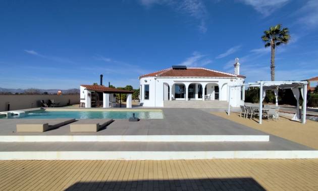 Sale - Villa - El Mudamiento