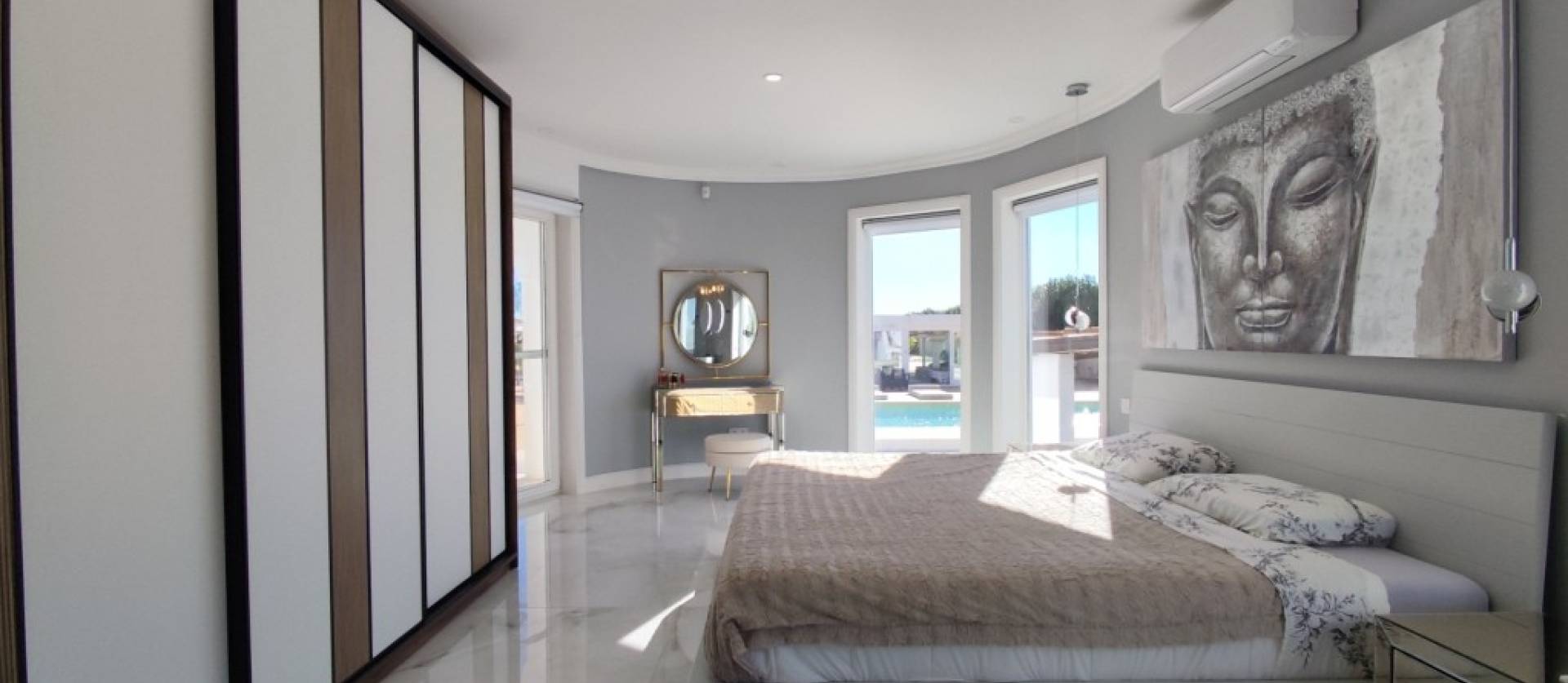 Sale - Villa - El Mudamiento