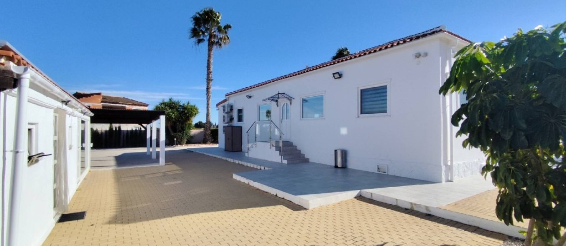 Sale - Villa - El Mudamiento