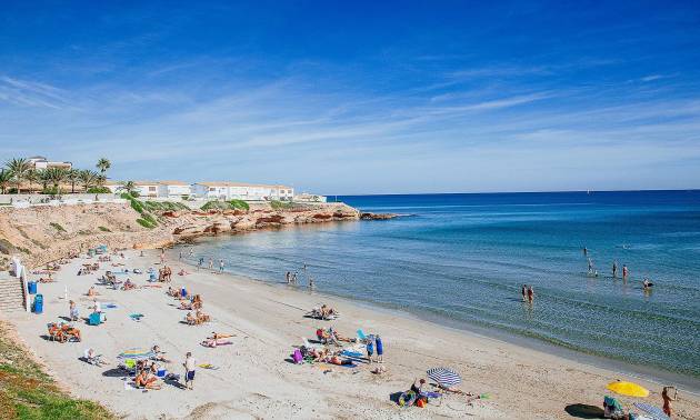 Nueva construcción  - Villa - Orihuela Costa - La Zenia