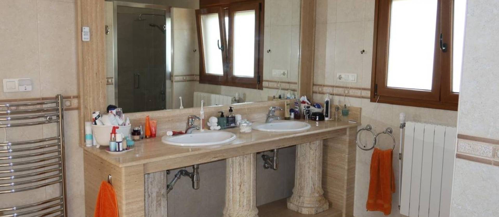 Sale - Villa - Orihuela