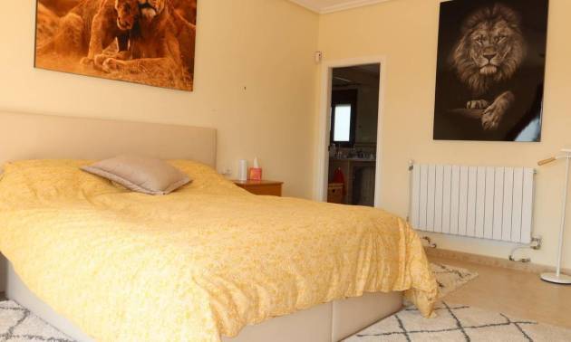 Sale - Villa - Orihuela