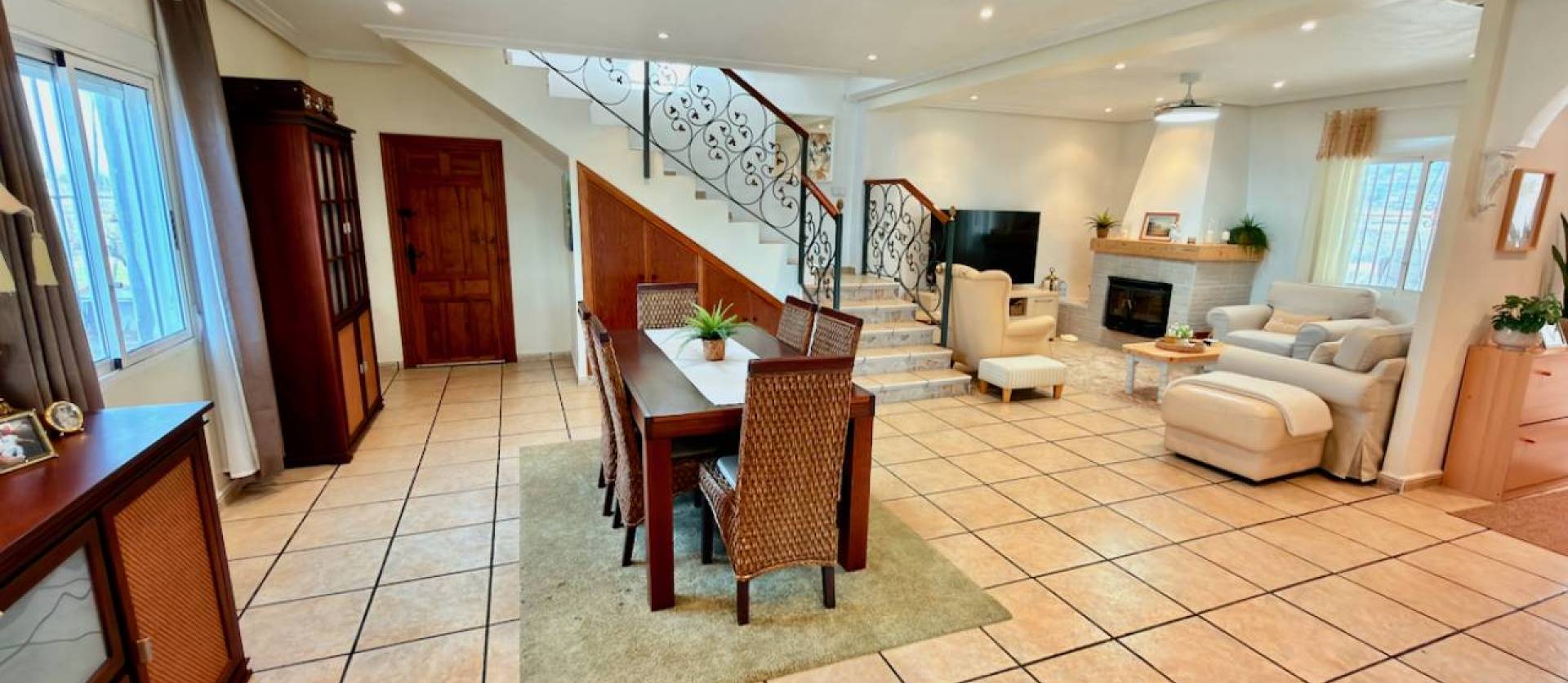 Sale - Villa - Hondón de las Nieves