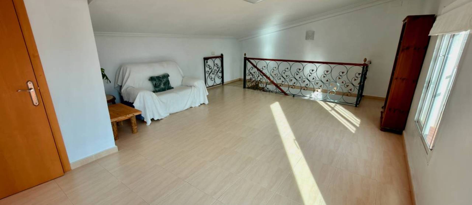 Sale - Villa - Hondón de las Nieves