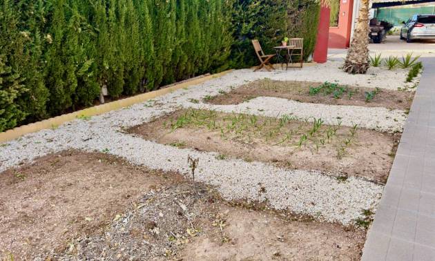 Sale - Villa - Hondón de las Nieves