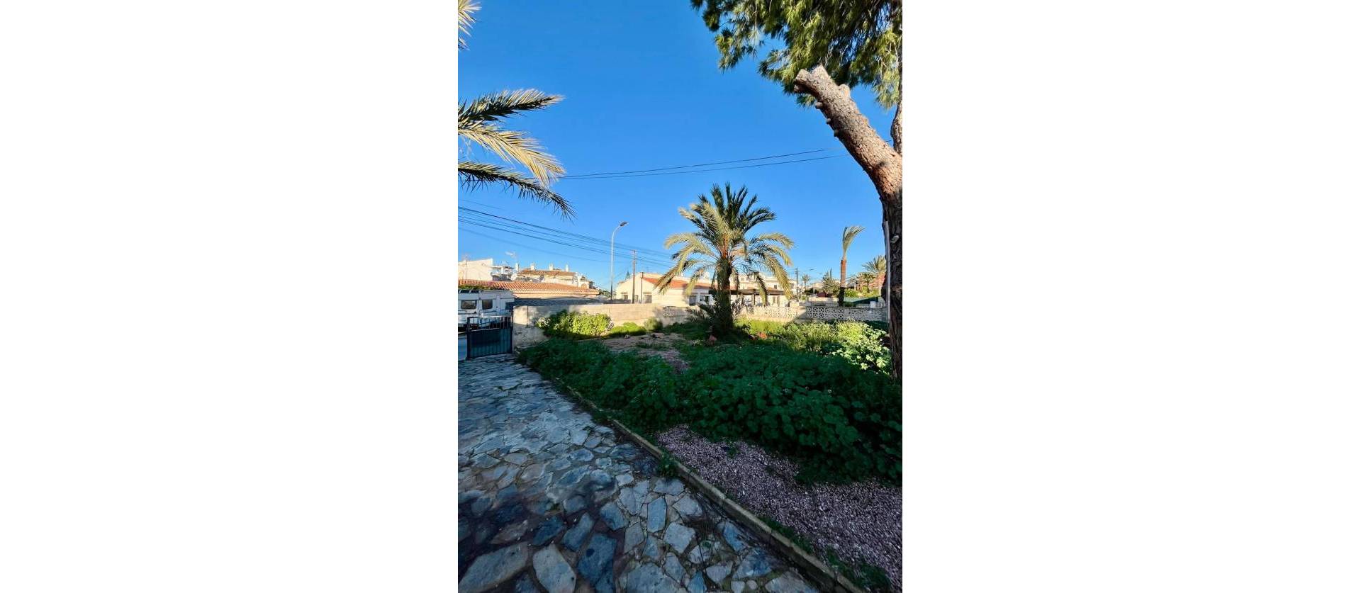 Venta - Villa - Torrevieja - Aguas Nuevas