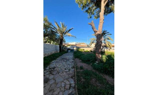 Venta - Villa - Torrevieja - Aguas Nuevas