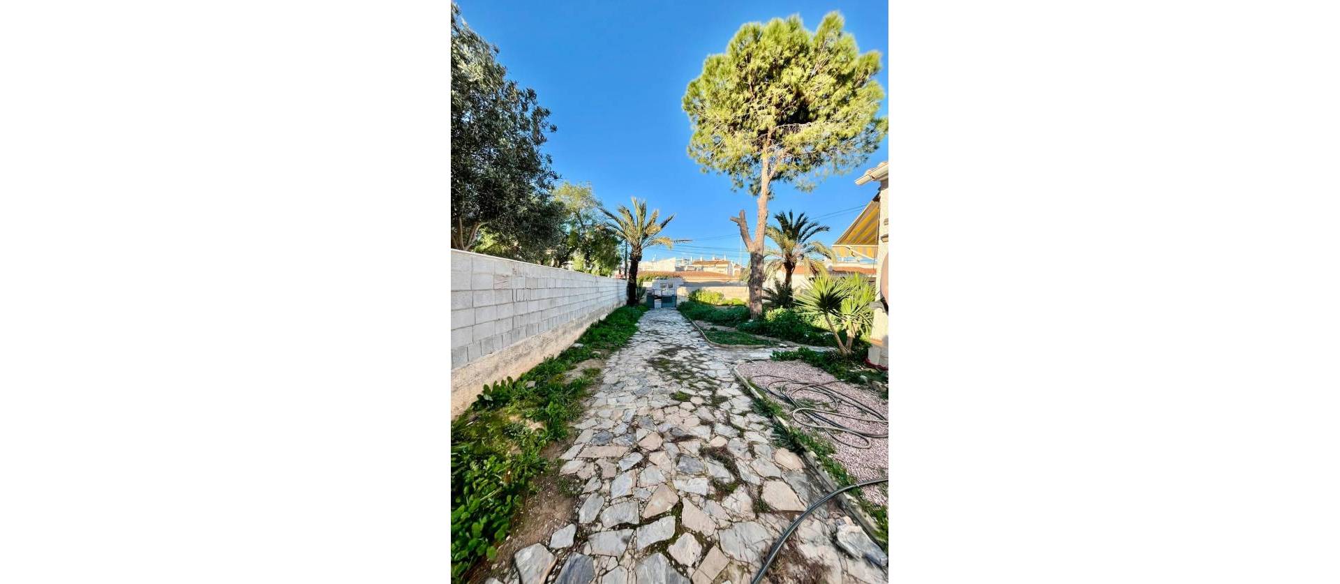 Venta - Villa - Torrevieja - Aguas Nuevas