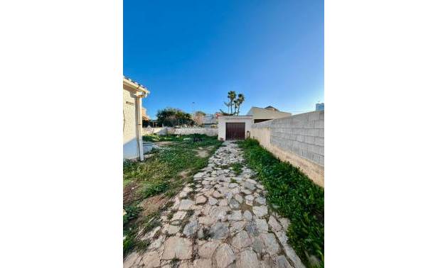 Venta - Villa - Torrevieja - Aguas Nuevas