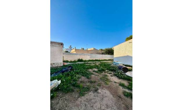 Venta - Villa - Torrevieja - Aguas Nuevas