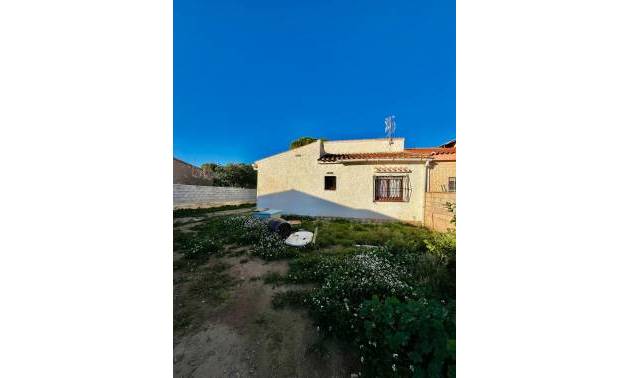 Venta - Villa - Torrevieja - Aguas Nuevas